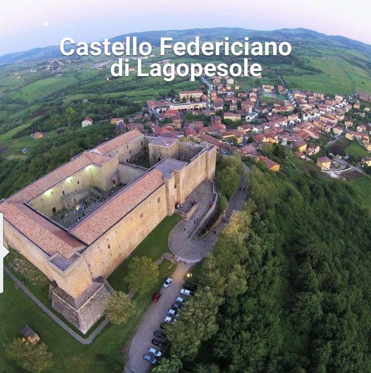 B&B Portacastello Castel Lagopesole Exterior photo